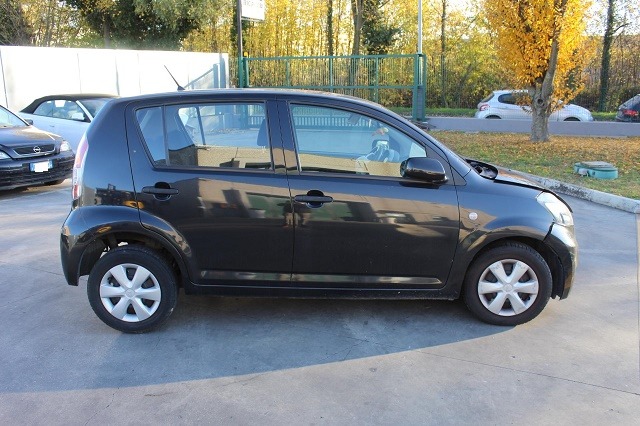 DAIHATSU SIRION 1.0 B 51KW 5M 5P (2009) RICAMBI IN MAGAZZINO