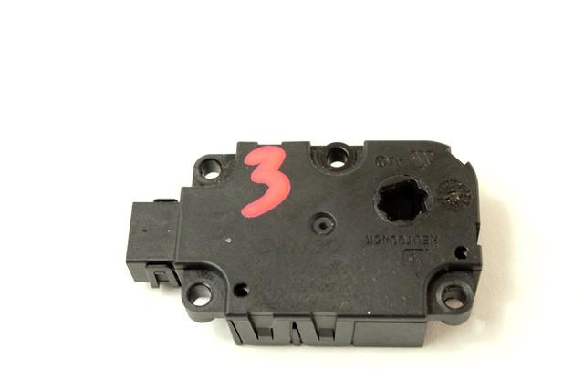 MOTORCEK OGREVANJA OEM N. CZ113930-0856 ORIGINAL REZERVNI DEL MERCEDES CLASSE B W246 (2011 - 2018)DIESEL LETNIK 2012