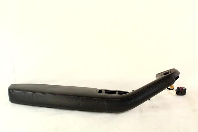 SREDINSKA KONZOLA OEM N. 4E0867173A ORIGINAL REZERVNI DEL AUDI A8 MK2 D3/4E (2002 - 2009)BENZINA LETNIK 2004