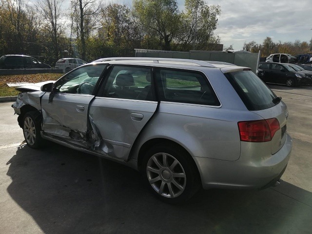 AUDI A4 SW 2.0 D 103KW 6M 5P (2005) RICAMBIO USATO 