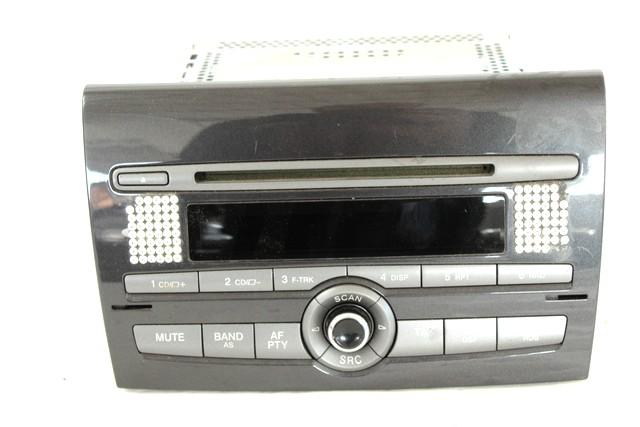 RADIO CD / OJACEVALNIK / IMETNIK HIFI OEM N. 735451942 ORIGINAL REZERVNI DEL FIAT BRAVO 198 (02/2007 - 2010) DIESEL LETNIK 2008