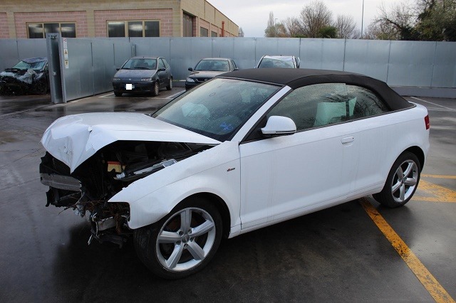 AUDI A3 CABRIOLET 2.0 D 103KW AUT 2P (2009) RICAMBIO USATO 