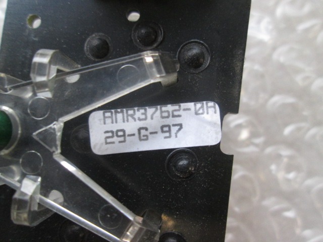 ZADNJE STIKALO OEM N. AMR3762-0A ORIGINAL REZERVNI DEL LAND ROVER RANGE ROVER P38A MK2 (1992 - 2002) DIESEL LETNIK 1997