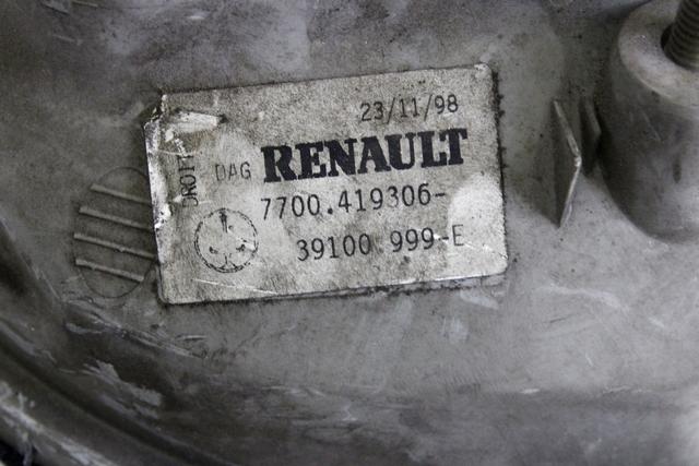 SPREDNJI DESNI ZAROMETI OEM N. 7700419306 ORIGINAL REZERVNI DEL RENAULT TWINGO C06 MK1 R (09/1998 - 02/2004) BENZINA LETNIK 1998