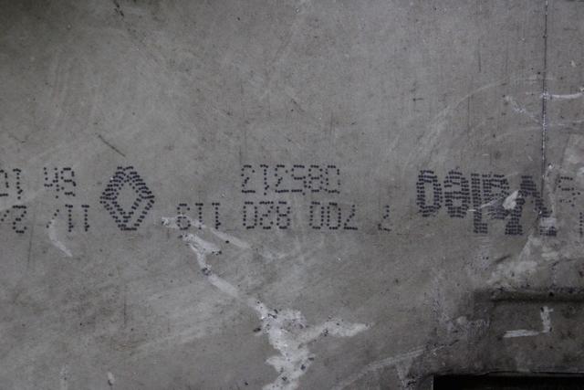 SPREDNJI DESNI ZAROMETI OEM N. 7700820119 ORIGINAL REZERVNI DEL RENAULT ESPACE / GRAND ESPACE JE0 MK3 (03/1997 - 2003) DIESEL LETNIK 2001