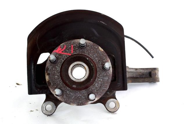 VRTLJIVI LEZAJ DESNO / PESTO KOLESA Z LEZAJEM SPREDAJ OEM N. 40014JD040 ORIGINAL REZERVNI DEL NISSAN QASHQAI J10C (2006 - 2010) DIESEL LETNIK 2009