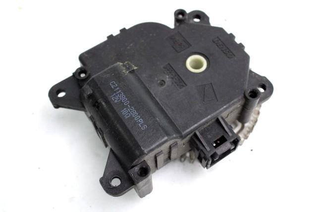 MOTORCEK OGREVANJA OEM N. CZ113800-2800PLS ORIGINAL REZERVNI DEL TOYOTA YARIS P13 MK3 XP130 (2011-2017)IBRIDO (ELETRICO-BENZINA) LETNIK 2014