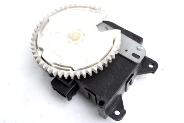 MOTORCEK OGREVANJA OEM N. CZ113800-2800PLS ORIGINAL REZERVNI DEL TOYOTA YARIS P13 MK3 XP130 (2011-2017)IBRIDO (ELETRICO-BENZINA) LETNIK 2014