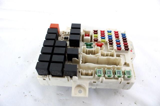 VAROVALKE/RELE' OEM N. A4545400324 ORIGINAL REZERVNI DEL SMART FORFOUR 454 MK1 (2004 - 2006) BENZINA LETNIK 2005