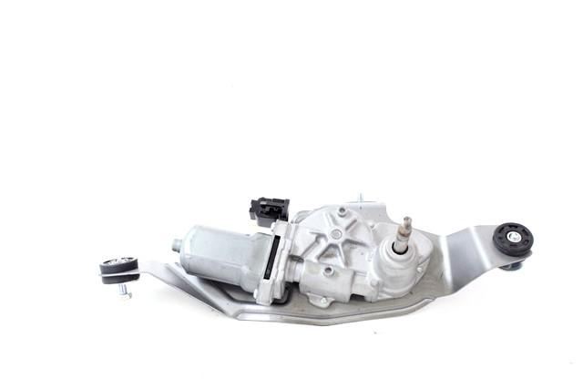 MOTORCEK ZADNJEGA BRISALCA OEM N. BHS2-67450 ORIGINAL REZERVNI DEL MAZDA 3 MK3 BM BN (2013 - 2019)DIESEL LETNIK 2013