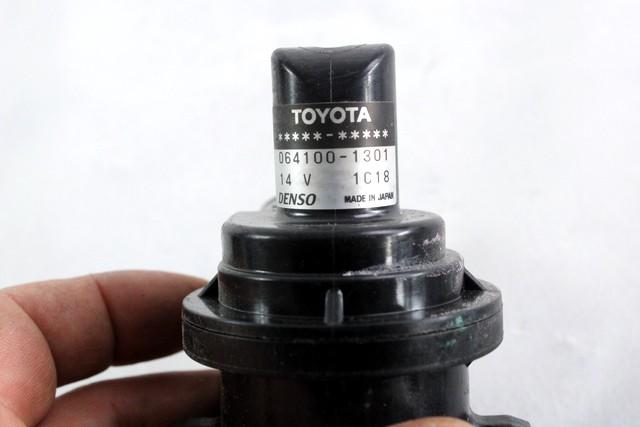 VODNA CRPALKA  OEM N. 064100-1301 ORIGINAL REZERVNI DEL LEXUS NX Z1 (2014 - 2021)IBRIDO (ELETRICO-BENZINA) LETNIK 2019