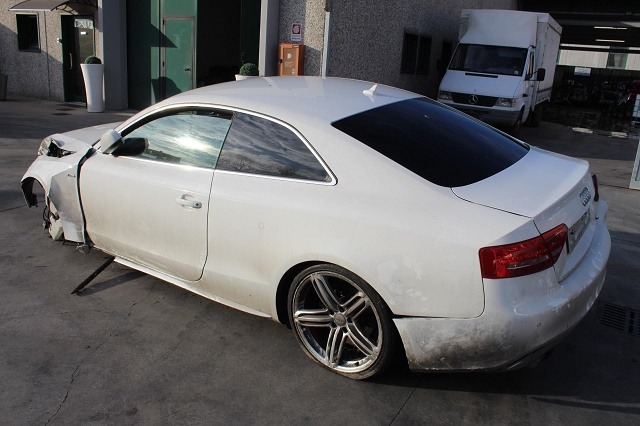 AUDI A5 2.0 B 4X4 155KW 6M 3P (2010) RICAMBI IN MAGAZZINO 