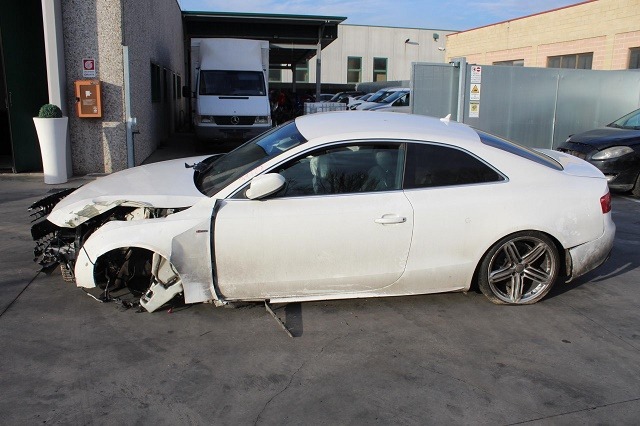 AUDI A5 2.0 B 4X4 155KW 6M 3P (2010) RICAMBIO USATO 