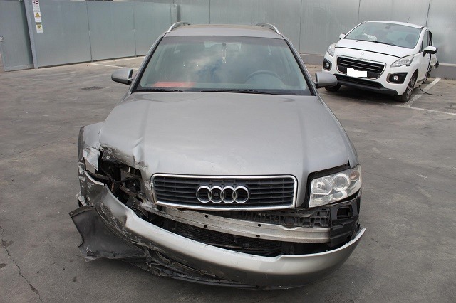 AUDI A4 SW 1.9 D 96KW 5M 5P (2003) RICAMBIO USATO 