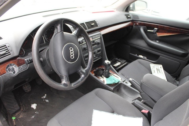 AUDI A4 SW 1.9 D 96KW 5M 5P (2003) RICAMBIO USATO 