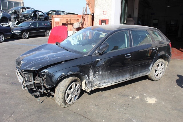 AUDI A3 1.6 D 77KW 5M 5P (2012) RICAMBIO USATO 