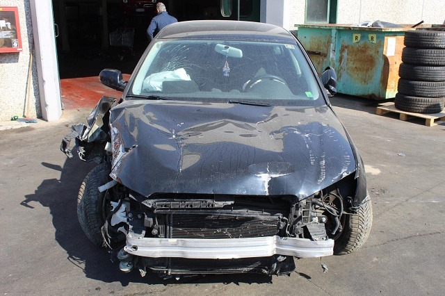 AUDI A3 1.6 D 77KW 5M 5P (2012) RICAMBIO USATO 