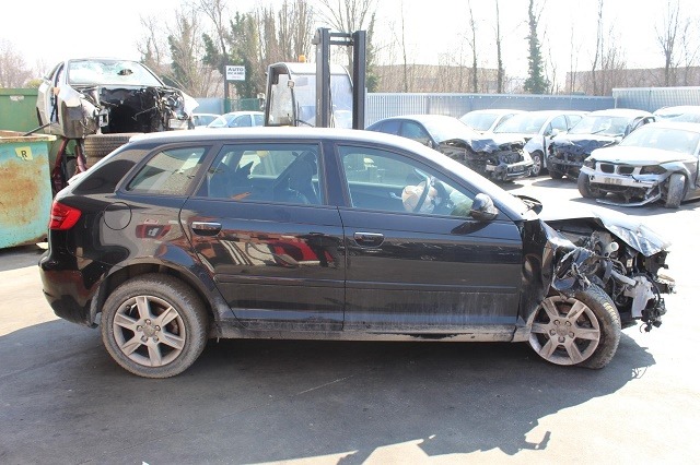 AUDI A3 1.6 D 77KW 5M 5P (2012) RICAMBI IN MAGAZZINO