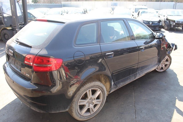 AUDI A3 1.6 D 77KW 5M 5P (2012) RICAMBIO USATO 