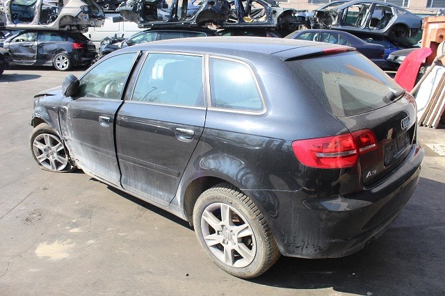 AUDI A3 1.6 D 77KW 5M 5P (2012) RICAMBI IN MAGAZZINO