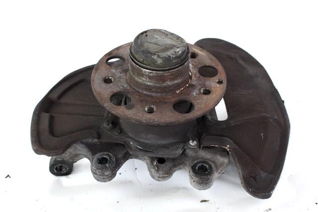 VRTLJIVI LEZAJ DESNO / PESTO KOLESA Z LEZAJEM SPREDAJ OEM N. A2043320201 ORIGINAL REZERVNI DEL MERCEDES CLASSE C CL203 SPORTCOUPE (2000 - 2008)DIESEL LETNIK 2004