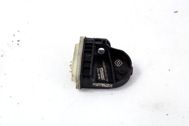 DRUGI SENZORJI OEM N. 407009987R ORIGINAL REZERVNI DEL RENAULT CLIO BH KH MK4 (2012 - 2019)BENZINA LETNIK 2015