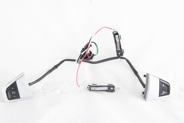 MULTIFUNKCIJSKI VOLAN OEM N. 255501805R ORIGINAL REZERVNI DEL RENAULT SCENIC XMOD / SCENIC JZ0/1 MK3 (2009 - 2012) DIESEL LETNIK 2012