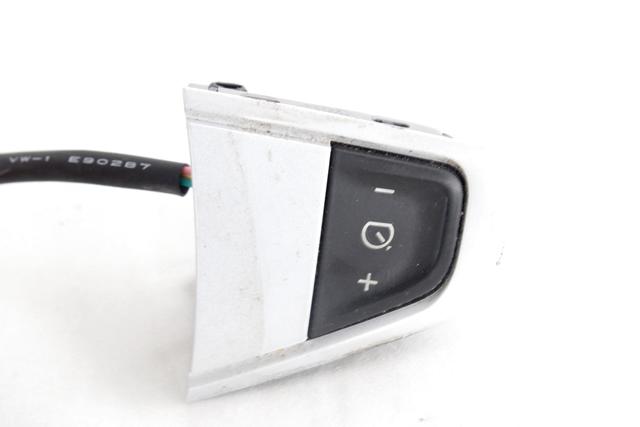 MULTIFUNKCIJSKI VOLAN OEM N. 255501805R ORIGINAL REZERVNI DEL RENAULT SCENIC XMOD / SCENIC JZ0/1 MK3 (2009 - 2012) DIESEL LETNIK 2012