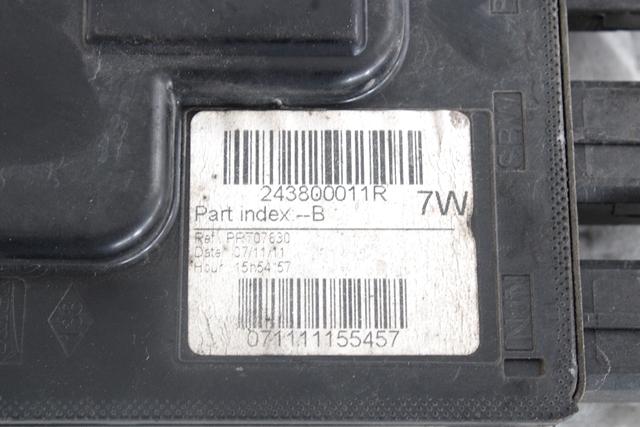 KONTROLNA ENOTA AKUMULATORJA  OEM N. 243800011R ORIGINAL REZERVNI DEL RENAULT SCENIC XMOD / SCENIC JZ0/1 MK3 (2009 - 2012) DIESEL LETNIK 2012