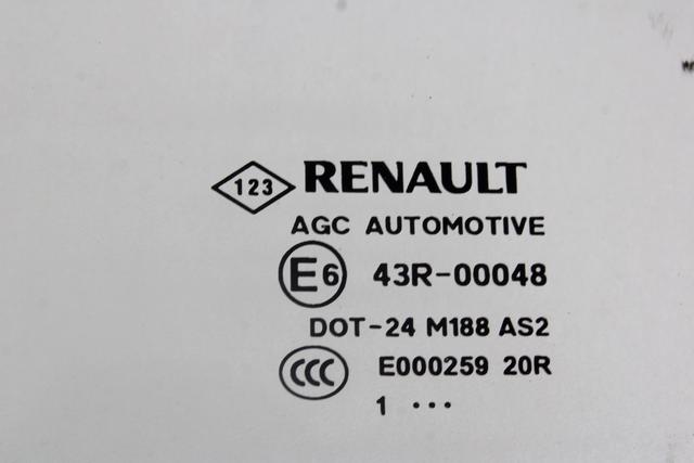 ZADNJA LEVA STEKLO OEM N. 823010011R ORIGINAL REZERVNI DEL RENAULT SCENIC XMOD / SCENIC JZ0/1 MK3 (2009 - 2012) DIESEL LETNIK 2012