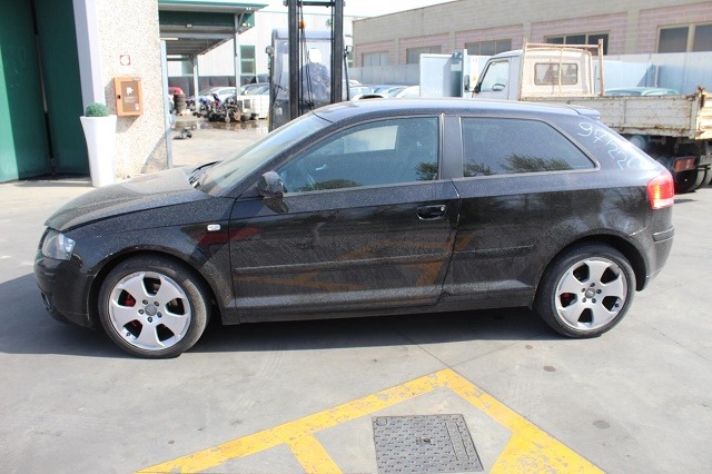 AUDI A3 1.9 D 77KW 5M 3P (2005) RICAMBI IN MAGAZZINO