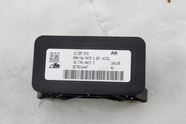 KONTROLA ESP ENOTA  OEM N. 13257072 ORIGINAL REZERVNI DEL OPEL ASTRA H A04 L48 L08 L35 L67 R 5P/3P/SW (2007 - 2010) BENZINA/GPL LETNIK 2010