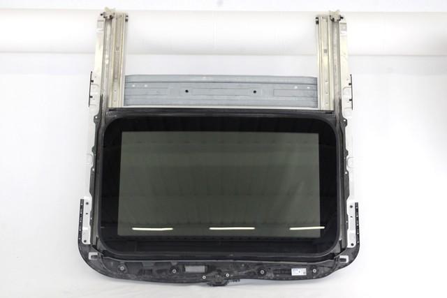 POMICNO PANORAMSKO OKNO  OEM N. A2577800000 ORIGINAL REZERVNI DEL MERCEDES CLASSE CLS C257 (DAL 2018)DIESEL LETNIK 2018