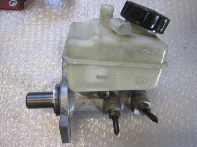 ZAVORNI CILINDER OEM N. 32066868 ORIGINAL REZERVNI DEL MERCEDES CLASSE A W168 V168 R (2001 - 2005) DIESEL LETNIK 2001