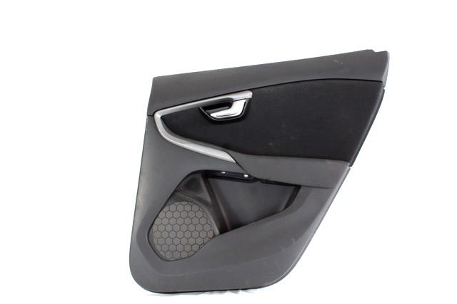 VRATNI PANEL OEM N. PNPDTVLV40525MK1BR5P ORIGINAL REZERVNI DEL VOLVO V40 MK1 525 526 (2012 - 2016)DIESEL LETNIK 2016