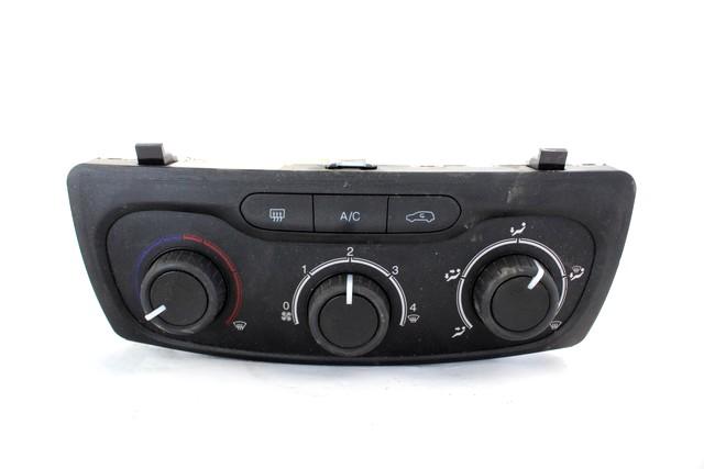 NADZOR KLIMATSKE NAPRAVE OEM N. 735643606 ORIGINAL REZERVNI DEL FIAT TIPO 356-4P 357-5P 358-SW (2015 - 2020)DIESEL LETNIK 2017