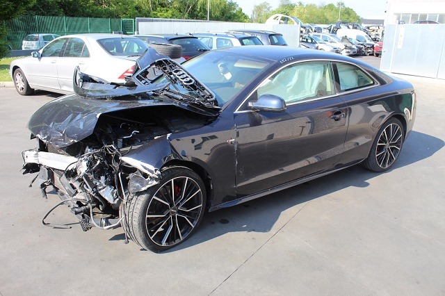 AUDI A5 2.0 D 4X4 130KW AUT 3P (2013) RICAMBIO USATO 