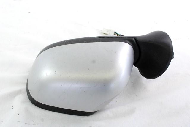 LEVO OGLEDALO OEM N. 963029836R ORIGINAL REZERVNI DEL DACIA DUSTER HS (2010 - 2017) DIESEL LETNIK 2011