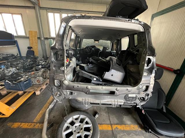 JEEP RENEGADE 1.6 D 88KW 6M 5P (2019) RICAMBIO USATO 