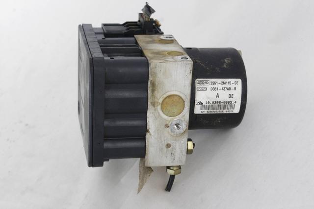 ABS AGREGAT S PUMPO OEM N. 2S61-2M110-CE ORIGINAL REZERVNI DEL FORD FIESTA JH JD MK5 (2002 - 2005) DIESEL LETNIK 2003