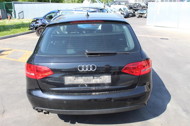 AUDI A4 B8 SW 2.0 D 105KW 6M 5P (2010) RICAMBI IN MAGAZZINO