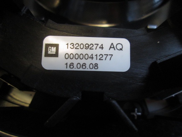 SREDINSKA KONZOLA  OEM N. 13209274 ORIGINAL REZERVNI DEL OPEL CORSA D S07 (2006 - 2011) BENZINA LETNIK 2008