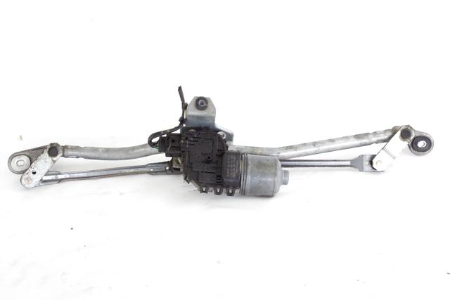 MOTORCEK PREDNJIH BRISALCEV OEM N. 8E1955023EBVA ORIGINAL REZERVNI DEL AUDI A4 B7 8EC 8ED 8HE BER/SW/CABRIO (2004 - 2007) DIESEL LETNIK 2006