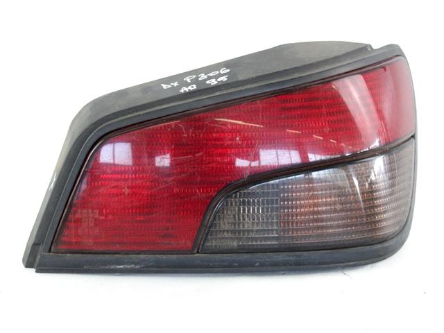 ZADNJI DESNI ZAROMETI OEM N. 635195 ORIGINAL REZERVNI DEL PEUGEOT 306 7A 7B 7C 7D 7E N3 N5(1993 - 1997)DIESEL LETNIK 1993