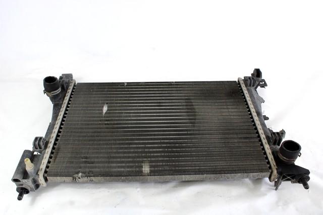 RADIATOR VODE OEM N. 13249566 ORIGINAL REZERVNI DEL OPEL CORSA D R S07 (02/2011 - 2014) BENZINA/GPL LETNIK 2011