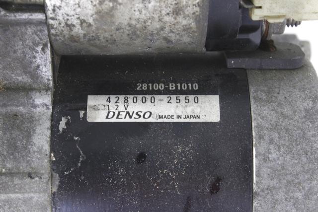 ZAGANJAC MOTORJA  OEM N. 28100-B1010 ORIGINAL REZERVNI DEL DAIHATSU SIRION MK2 (2005 - 08/2012)BENZINA LETNIK 2009