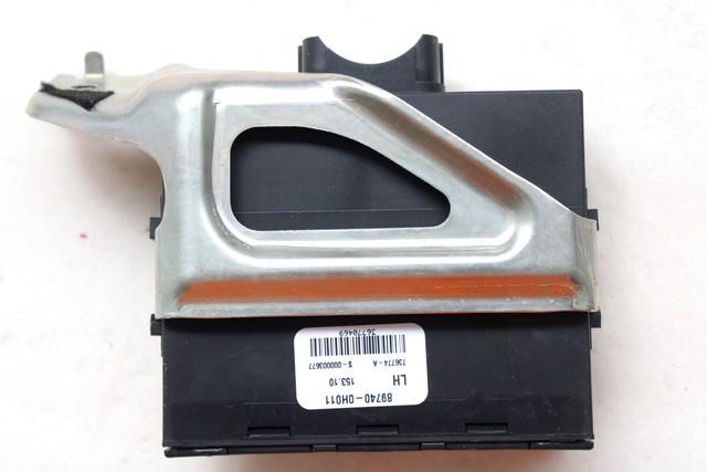 CENTRALNO ZAKLEPANJE OEM N. 89740-0H011 ORIGINAL REZERVNI DEL PEUGEOT 107 PM PN (2005 - 2014) BENZINA LETNIK 2010