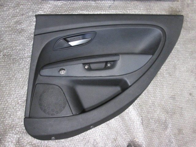 VRATNI PANEL OEM N. PNPDTFTGPUNTO199BR5P ORIGINAL REZERVNI DEL FIAT GRANDE PUNTO 199 (2005 - 2012) DIESEL LETNIK 2009