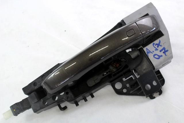 ZUNANJA KLJUKA SPREDNJA LEVA VRATA OEM N. 4H0837205GRU ORIGINAL REZERVNI DEL AUDI Q7 4M (DAL 2015)DIESEL LETNIK 2017