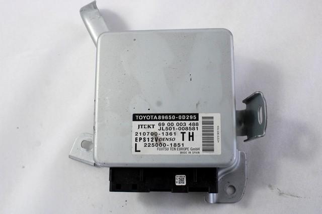 ELEKTRICNI SERVO VOLAN ENOTA OEM N. 89650-0D295 ORIGINAL REZERVNI DEL TOYOTA YARIS P13 MK3 XP130 (2011-2017)BENZINA LETNIK 2015